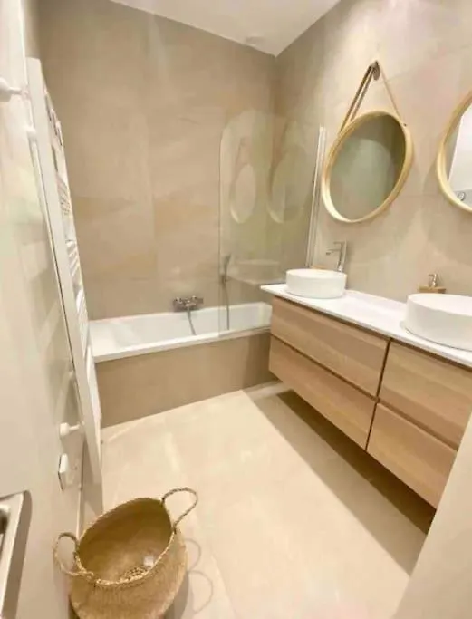 Penthouse In Luxembourg -Terrace公寓 公寓